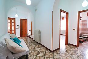 Isabel's House in Otranto 10 Seats