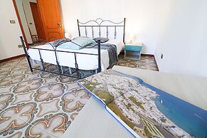 Isabel's House in Otranto 10 Seats