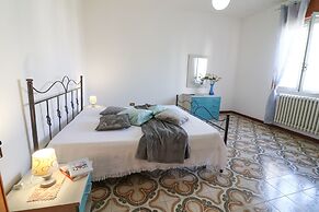 Isabel's House in Otranto 10 Seats