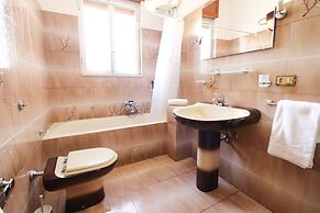 Isabel's House in Otranto 10 Seats