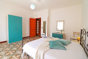 Isabel's House in Otranto 10 Seats