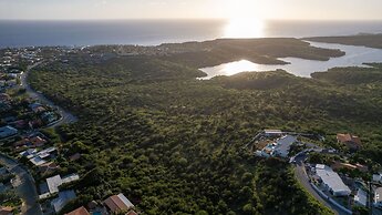 Tiara Apartment - Panoramic View With Beautiful Pool