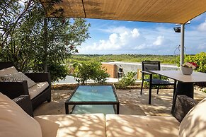 Tiara Apartment - Panoramic View With Beautiful Pool