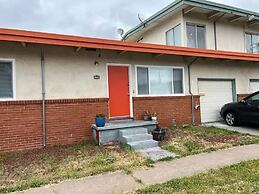 New 2BR Home w Parking Laundry in 580-80