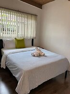 New 2BR Home w Parking Laundry in 580-80
