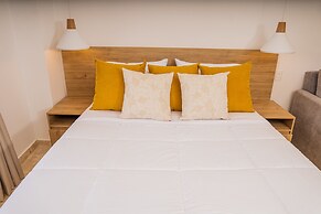 Dm-1q Studio Room In Getsemani With Pool and Wifi