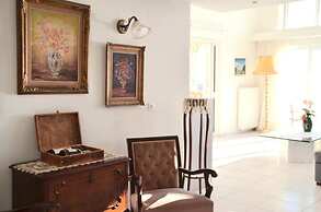 Villa Alibertini With sea View