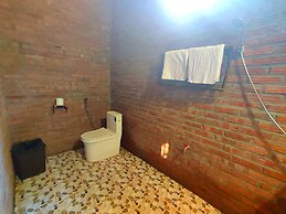 Pu Luong Riverside Lodge