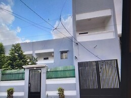 The Furnished Residences of Fasso Kanu -villa