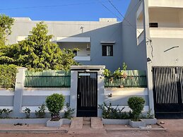 The Furnished Residences of Fasso Kanu -villa