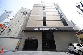 Hound Hotel Sajik Minam Station