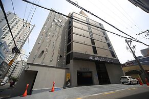 Hound Hotel Sajik Minam Station