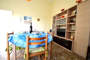 Luce Holiday Home With air Conditioning for 5 Guests