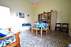 Luce Holiday Home With air Conditioning for 5 Guests