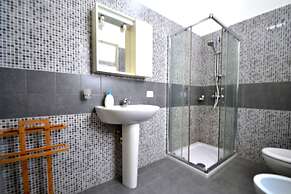 Luce Holiday Home With air Conditioning for 5 Guests