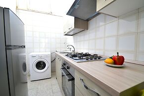 Luce Holiday Home With air Conditioning for 5 Guests