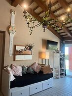 Room in Studio - Studio Apartment With Kitchen in one Room