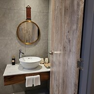 Santori Villa My Khe Beach