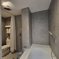 Santori Villa My Khe Beach