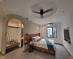 Santori Villa My Khe Beach