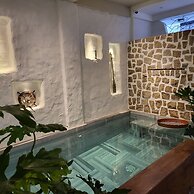 Santori Villa My Khe Beach