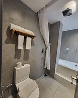 Santori Villa My Khe Beach