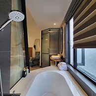 Santori Villa My Khe Beach