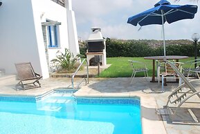 Sea Front Villa With Private Heated Pool, Quiet Area Paphos 322