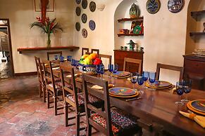 4cb4-1 Old Colonial House In the Historic Center With Pool Breakfast a