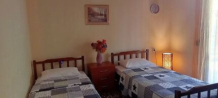 ''Mary's House'' Entire residence Olympiada Halkidiki Near to See 200m