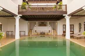 Saffron House in Weligama