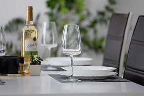 Big Apartment With Garden by Renters