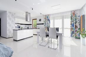 Big Apartment With Garden by Renters