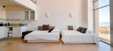 Alysse Eilat in Tel Aviv-yafo