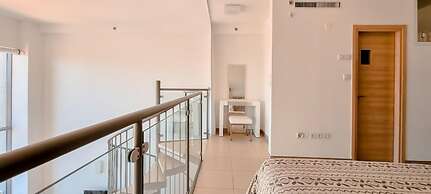 Alysse Eilat in Tel Aviv-yafo