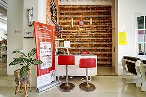 Super OYO 91173 Guesthouse King Puntodewo