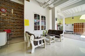 Super OYO 91173 Guesthouse King Puntodewo