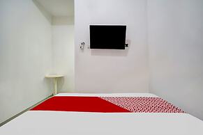 Super OYO 91173 Guesthouse King Puntodewo