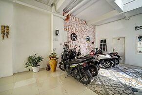 Super OYO 91173 Guesthouse King Puntodewo