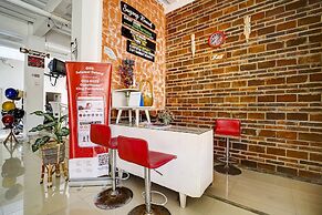 Super OYO 91173 Guesthouse King Puntodewo