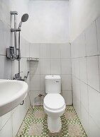 Super OYO 91173 Guesthouse King Puntodewo