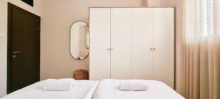 Edouard Bernstein Ambre