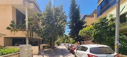 Edouard Bernstein Ambre