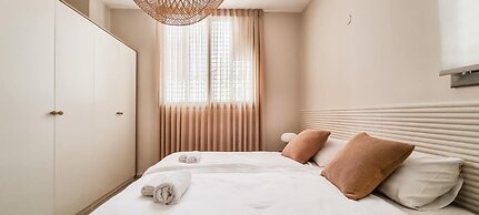 Edouard Bernstein Ambre