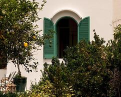 Capri Designer Suite by Elite Villas