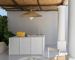 Capri Designer Suite by Elite Villas