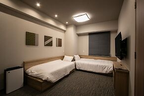 Minn Ueno Shin-Okachimachi