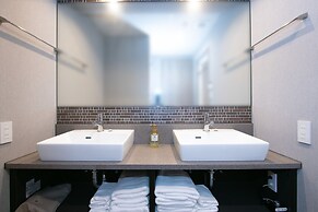 Minn Ueno Shin-Okachimachi