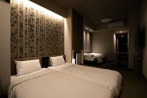 Minn Ueno Shin-Okachimachi