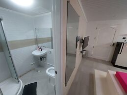 A touch of pink secret garden resort